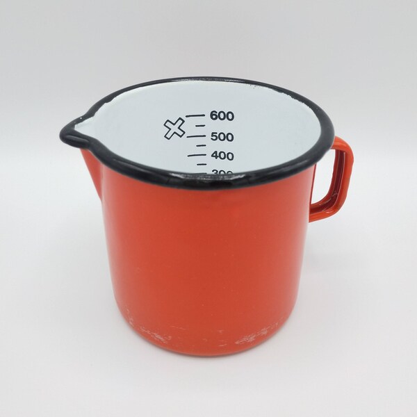 Vintage enamel measuring cup mixing cup jug 600ml red white black Western West Germany kitchen retro 60s design 70s 80s cooking accessory