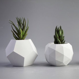 Set of 2 Concrete planters, Succulent planter, Concrete planters, Geometric planter