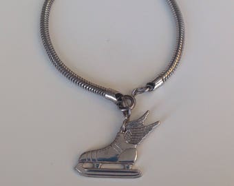 Vintage 1940's Ice Skating Bracelet with Winged Skate Charm - Skater Jewelry Gift