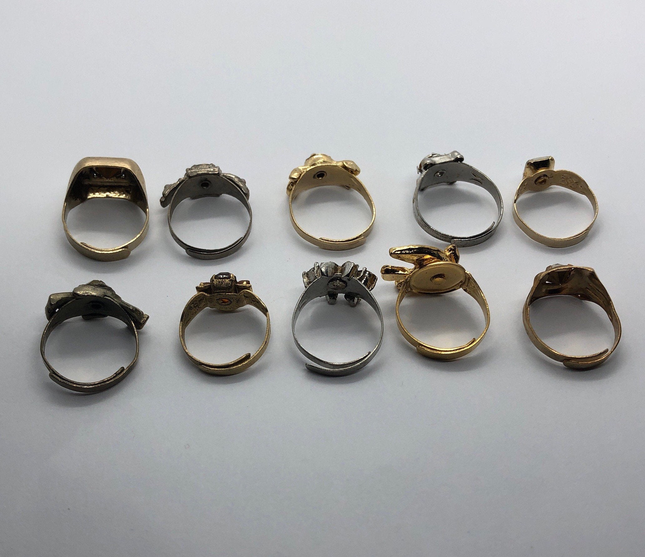 Vintage 1940's Toy Ring Lot of 10 DIFFERENT Toy Rings Etsy