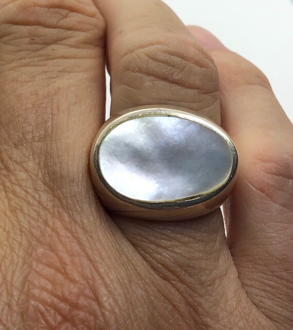 Mother of Pearl Shell Silver Ring | Ring Size 7 - image 1