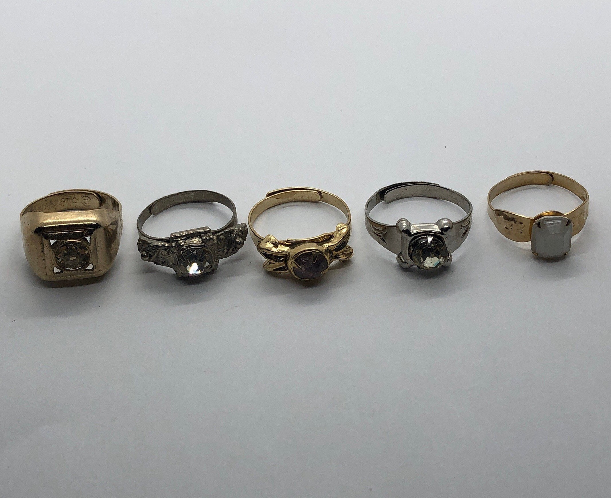 Vintage 1940's Toy Ring Lot of 10 DIFFERENT Toy Rings Etsy