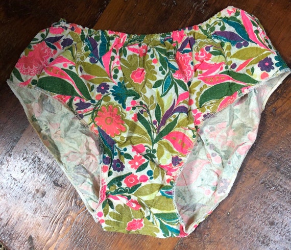 Paper Bikini Vintage, 1960s Rare Groovy Flower Po… - image 7