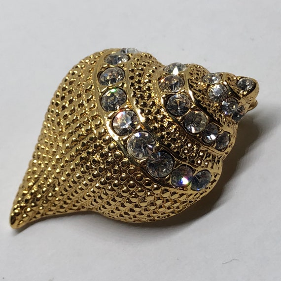 Kenneth Jay Lane Shell Brooch & Earrings, KJL Cry… - image 3