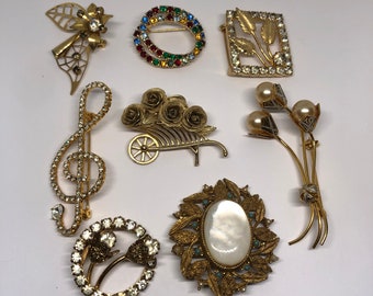 Vintage Brooch Lot of 8, Gold Toned Brooches Lot, Romantic Brooches