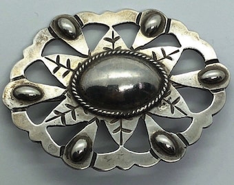 TAXCO Sterling Silver Concho Brooch, Mexico Signed Taxco 980
