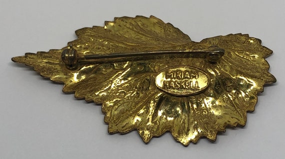 Miriam Haskell Leaf Brooch, Signed Miriam Haskell - image 9