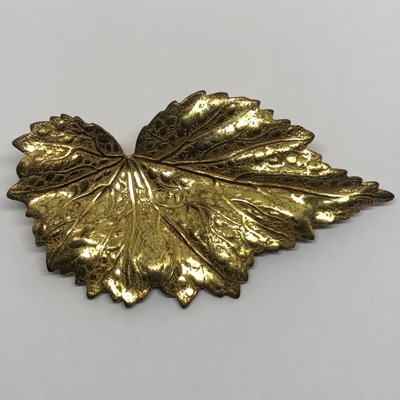 Miriam Haskell Leaf Brooch, Signed Miriam Haskell - image 1