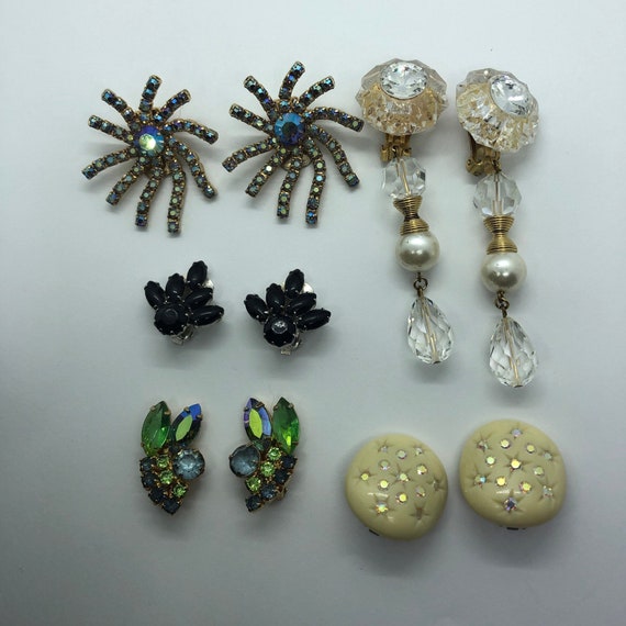 Vintage Clip On Earrings, Lot of 5 Pairs of Clip … - image 1