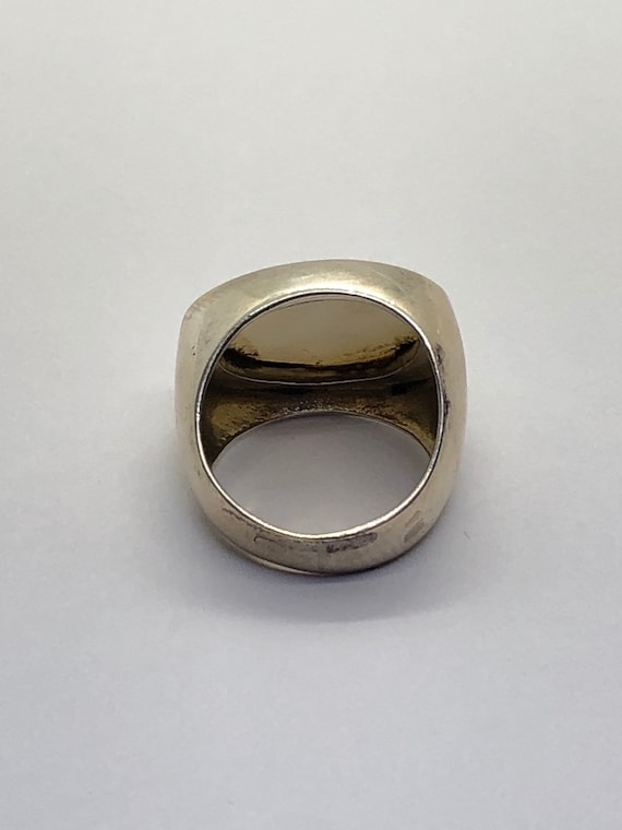 Mother of Pearl Shell Silver Ring | Ring Size 7 - image 8