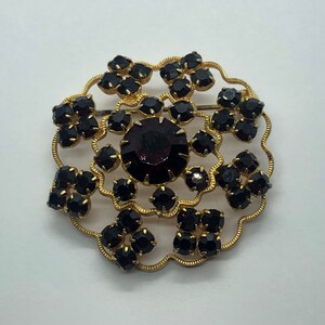 Vintage Dark Red Filagree Rhinestone Geometric Brooch