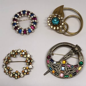 Vintage Brooch Lot, Lot of 4 Vintage Brooches