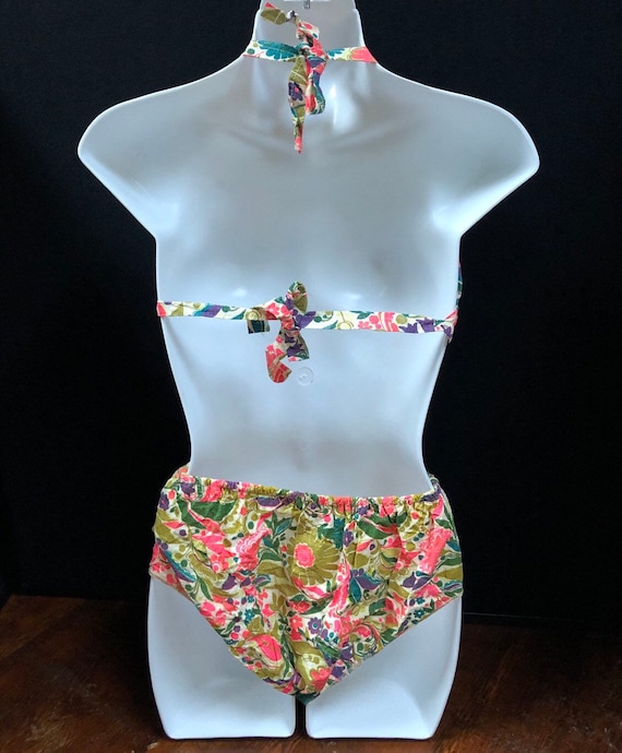 Paper Bikini Vintage, 1960s Rare Groovy Flower Po… - image 9