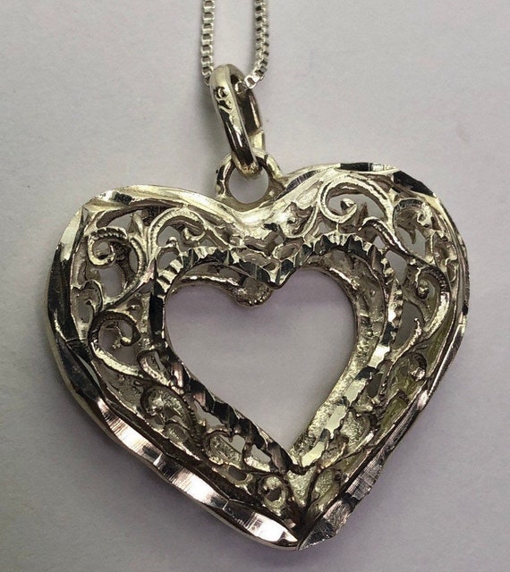 Beautiful Sterling Silver Ornate Heart Necklace - image 2