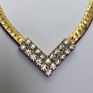 Vintage Rhinestone V Necklace, 17” L