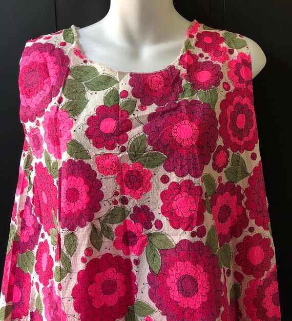 Paper Dress Vintage, 1960s Groovy Flower Power Dre