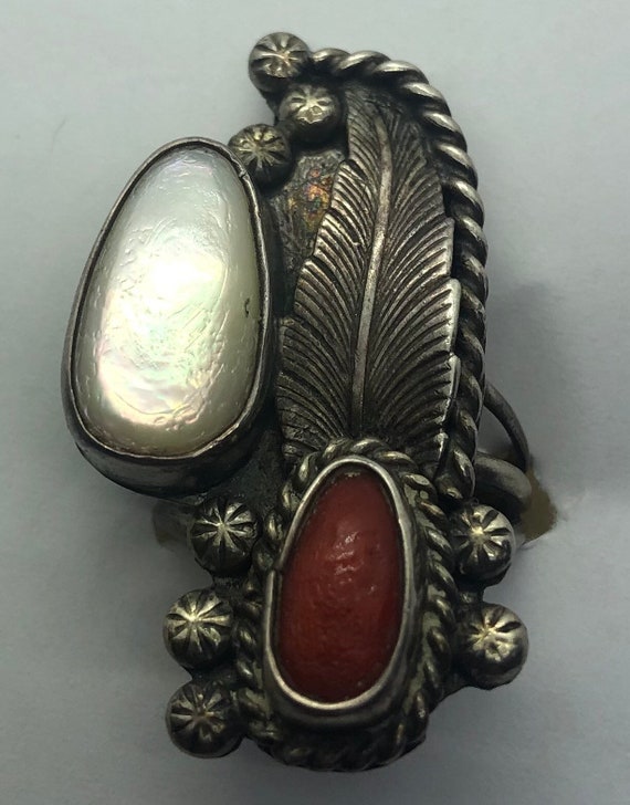 Navajo Red Coral And Mother of Pearl Silver Ring,… - image 2