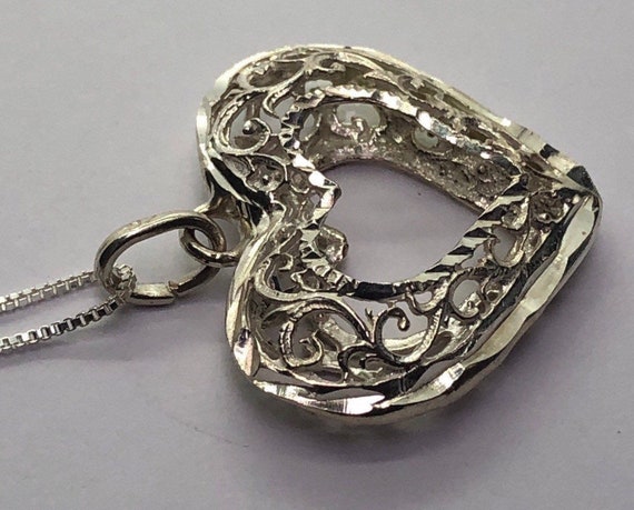 Beautiful Sterling Silver Ornate Heart Necklace - image 6