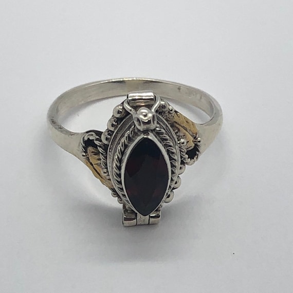 Poison Ring, Garnet Silver Poison Ring Size 4, Ri… - image 2