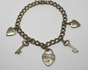 Vintage 1940's Sweetheart Charm Bracelet