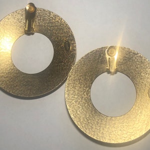 DEBRA YOHAI Modernist Round Large Earrings Clip Ons, Signed Yohai, Statement Jewelry, Large Earrings image 5