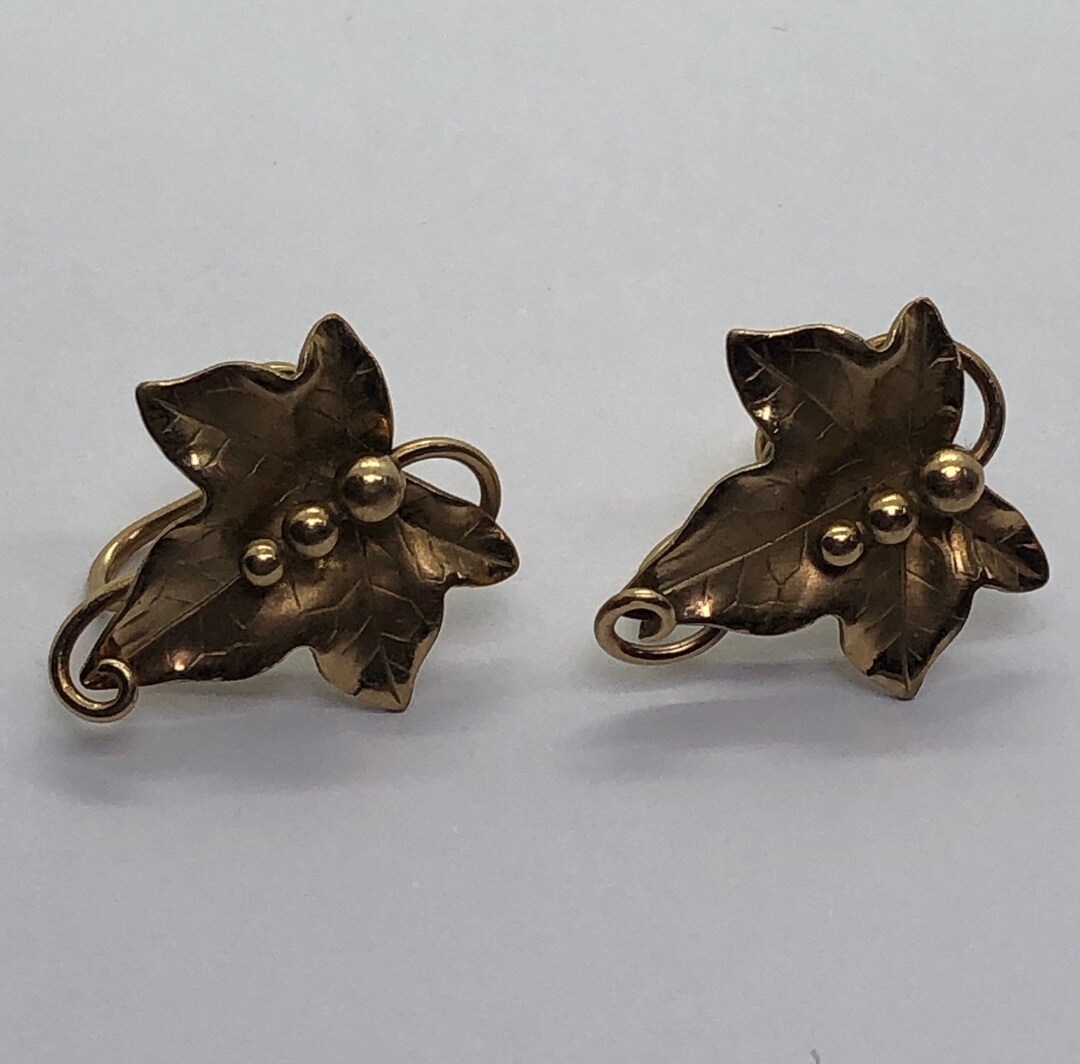 Vintage Gold Filled Leaf Screwback Earrings - Etsy