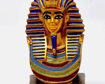 古代エジプトのツタンカーメン王またはネフェルティティ王妃のマスク