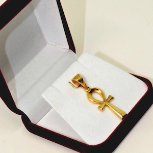 14K Solid gold Akhenaten Ankh (Key of Life) pendant. Egyptian handmade in our old workshop in old Cairo. From Khan El Khalili direct to you