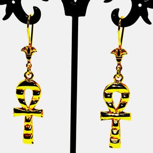 18K Solid Gold - Key of life, Egyptian handmade If you are looking for special earring here what you want. made in our old workshop .
