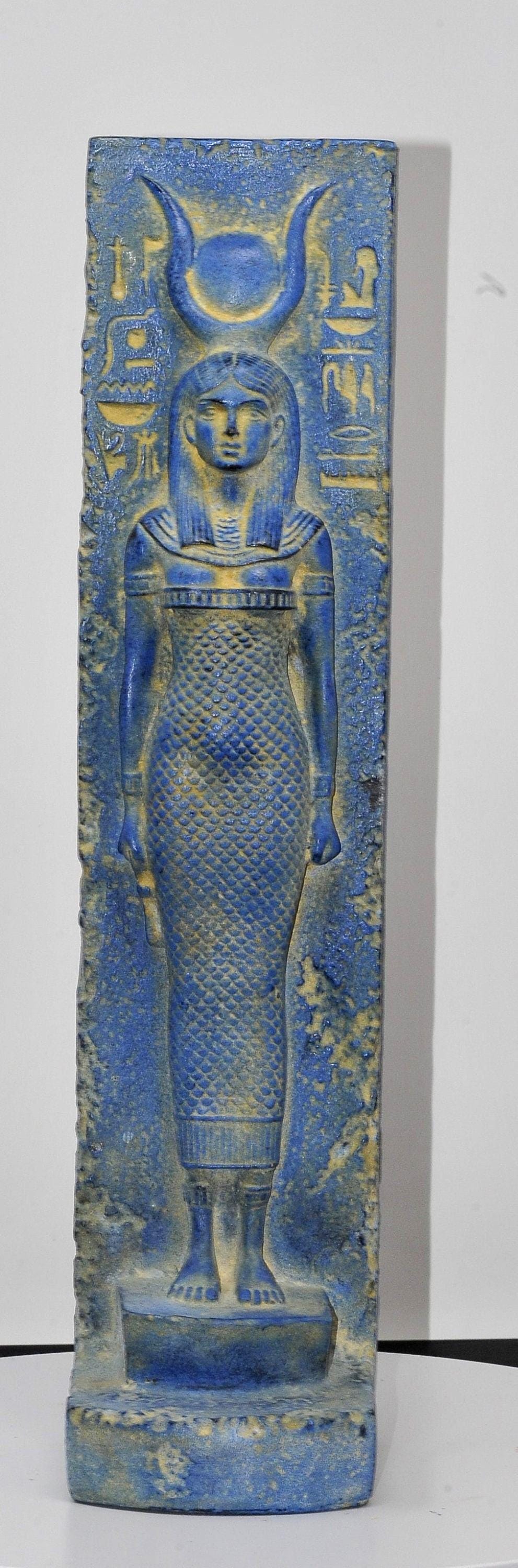 Isis Statue with sun disc - Statue Handmade in Egypt - Ancient Egyptian Goddess Aset. Handmade by professional in Egypt
