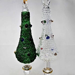 Egyptian Blown Glass Ornament –Christmas tree with colored dots and gold accent Handmade by skilled men for you don&#39;t miss it up.
