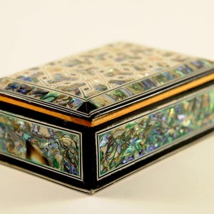 Amazing Egyptian Handmade Jewelry Box - Beech wood with inlaid Mother of Pearl. Made by skilled professional for you. A piece you deserve