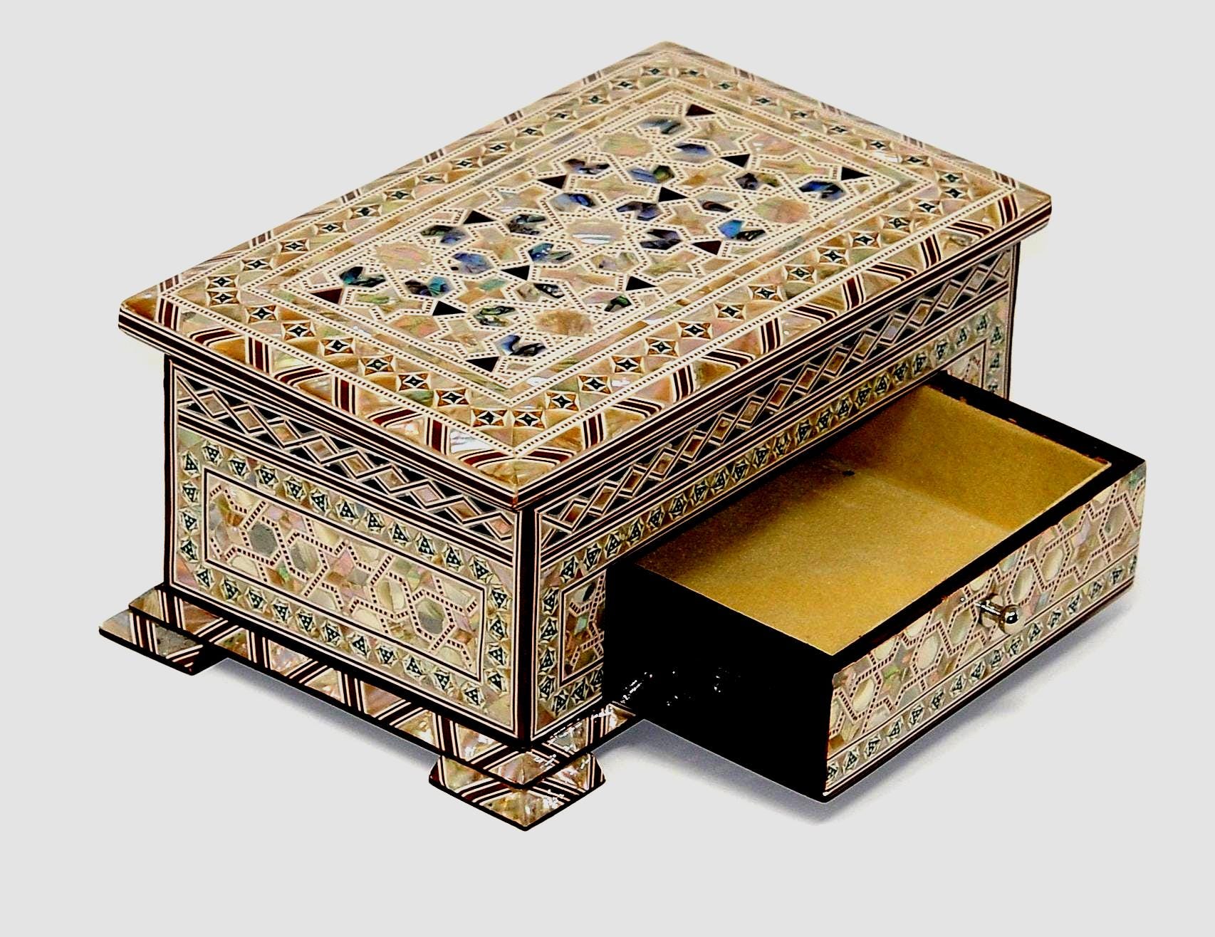 Handmade Egyptian Jewelry Box: Beech Wood & Mother of Pearl Inlay