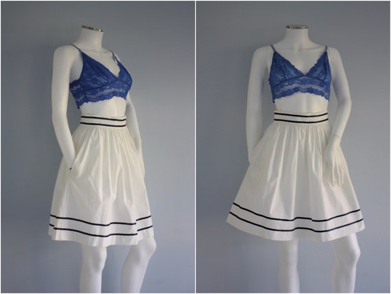 LAURA ASHLEY short white skirt , NAUTICAL fifties