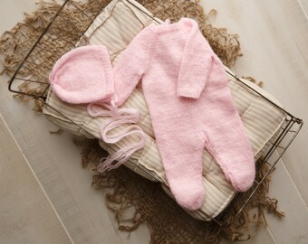 Pink Footed romper set; newborn photography props; ready to ship