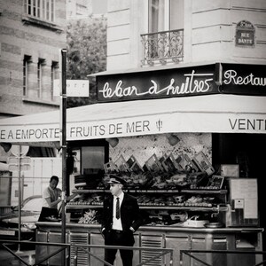 doorman, Paris 2014.