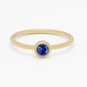 Blue Sappphire Solitaire Ring,Bezel Set Sapphire Ring,Simple Stacking Sapphire Ring,September Birthstone Ring,Black Friday Sales