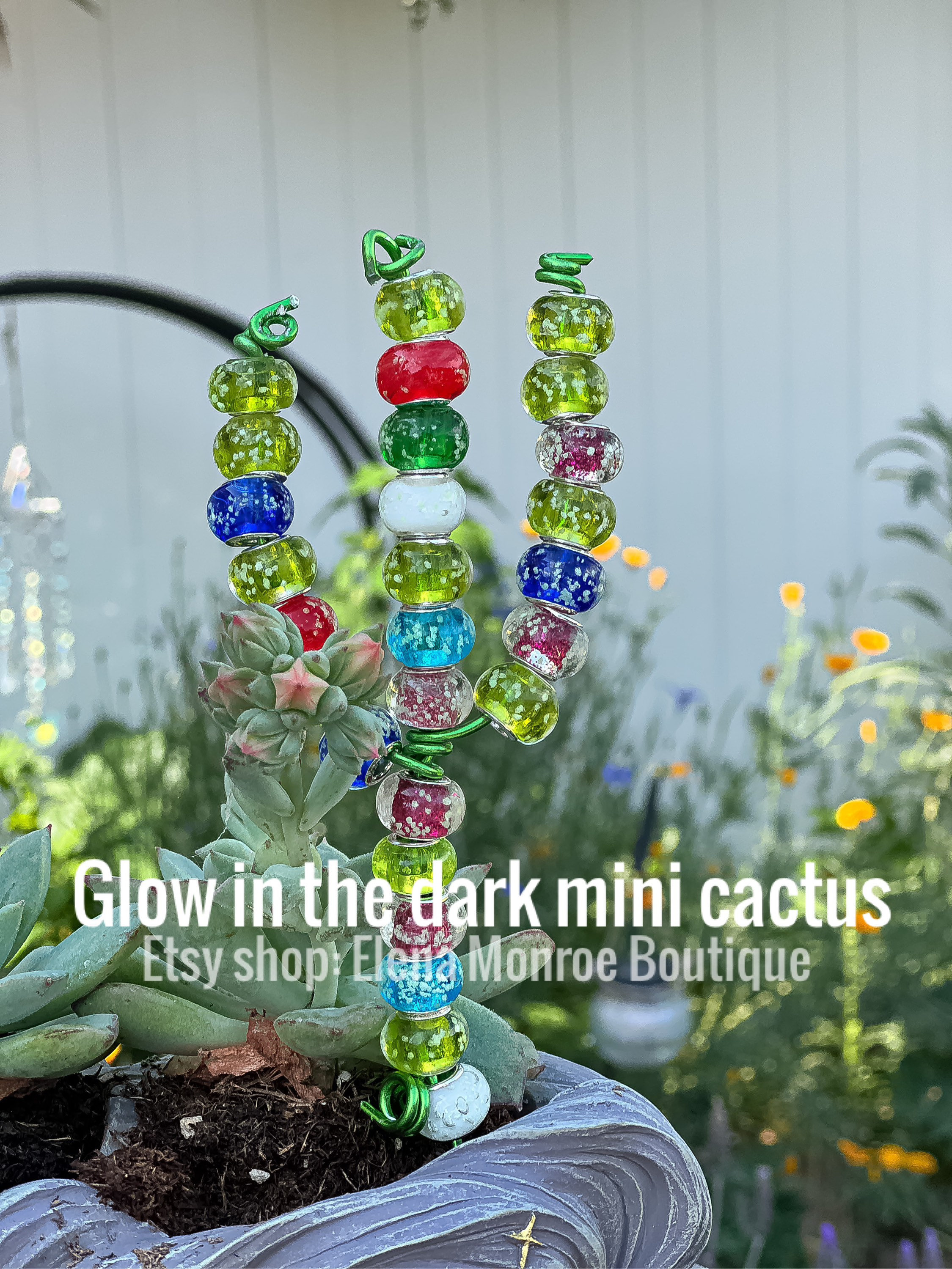 Leuchten Sie im Dunkeln Glasperle Kaktus Pflanzenstecker: Sommer Garten  Dekor - Etsy sterreich