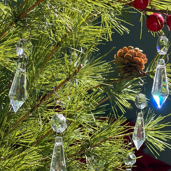 Chandelier glass icicle ornament, glass Icicle, Christmas ornaments, sparkling icicle ornament, glass ornament