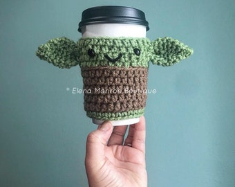 Alien coffee cozy, Yod cup cozy, crochet alien , baby alien cup cozy, Coffee cup cozy, baby alien drink sleeve, beer cozy, can sleeve, gift