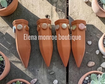 Estaca de riego de terracota con mosaico: accesorios para plantas hechos a mano, autorriego, estilo bohemio rústico, decoración de jardín romano y mediterráneo.