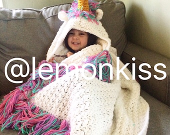 Ready to ship! Sparkling Hooded unicorn blanket, unicorn blanket, rainbow unicorn baby-adult size