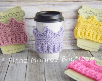 Crochet princess crown cup cozy, tiara theme cup cozy, coffee queen cozy, princess cup cozy theme, Mother's Day gift, queen theme cup sleeve