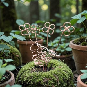 10/8/7  inch Solid copper 4 leaf clover sculpture stake, coiled Potted plant electroculture stake, fairy garden, gnome garden, spring theme