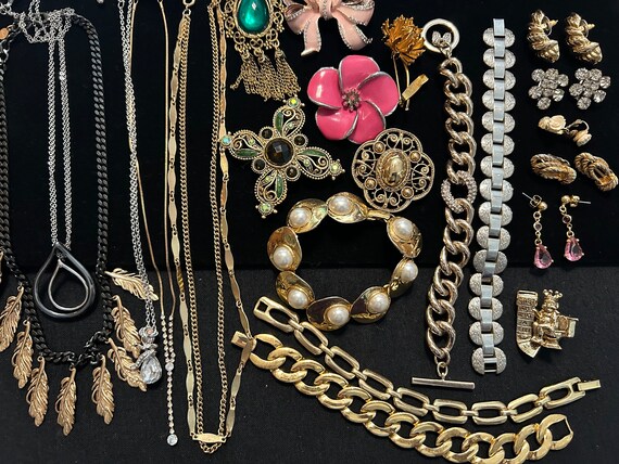 Etsy estate jewelry deals