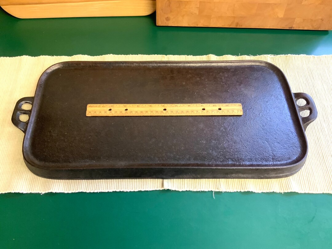 Vintage Lodge Cast Iron Griddle 9 Large Heavy Rectangular 23 X 10.5