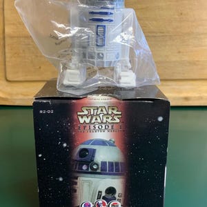 Star Wars R2-D2 Collectible Figurine In Original Packaging 1999 Tricon Global Restaurants Episode 1 The Phantom Menace Toy