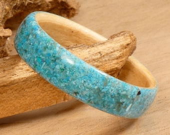 Bague femme en turquoise et en bois d'érable - bague de fiançailles pour elle - fait main en France