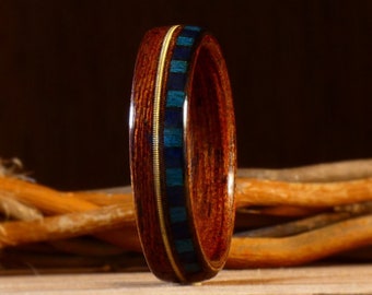 Men's wedding ring in mahogany wood and guitar string to personalize - Wedding ring for him - Handmade wooden engagement ring