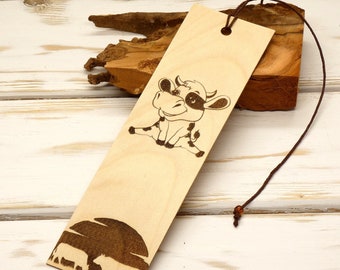 Marque page vache en bois d'érable - signet original en bois fait main en france